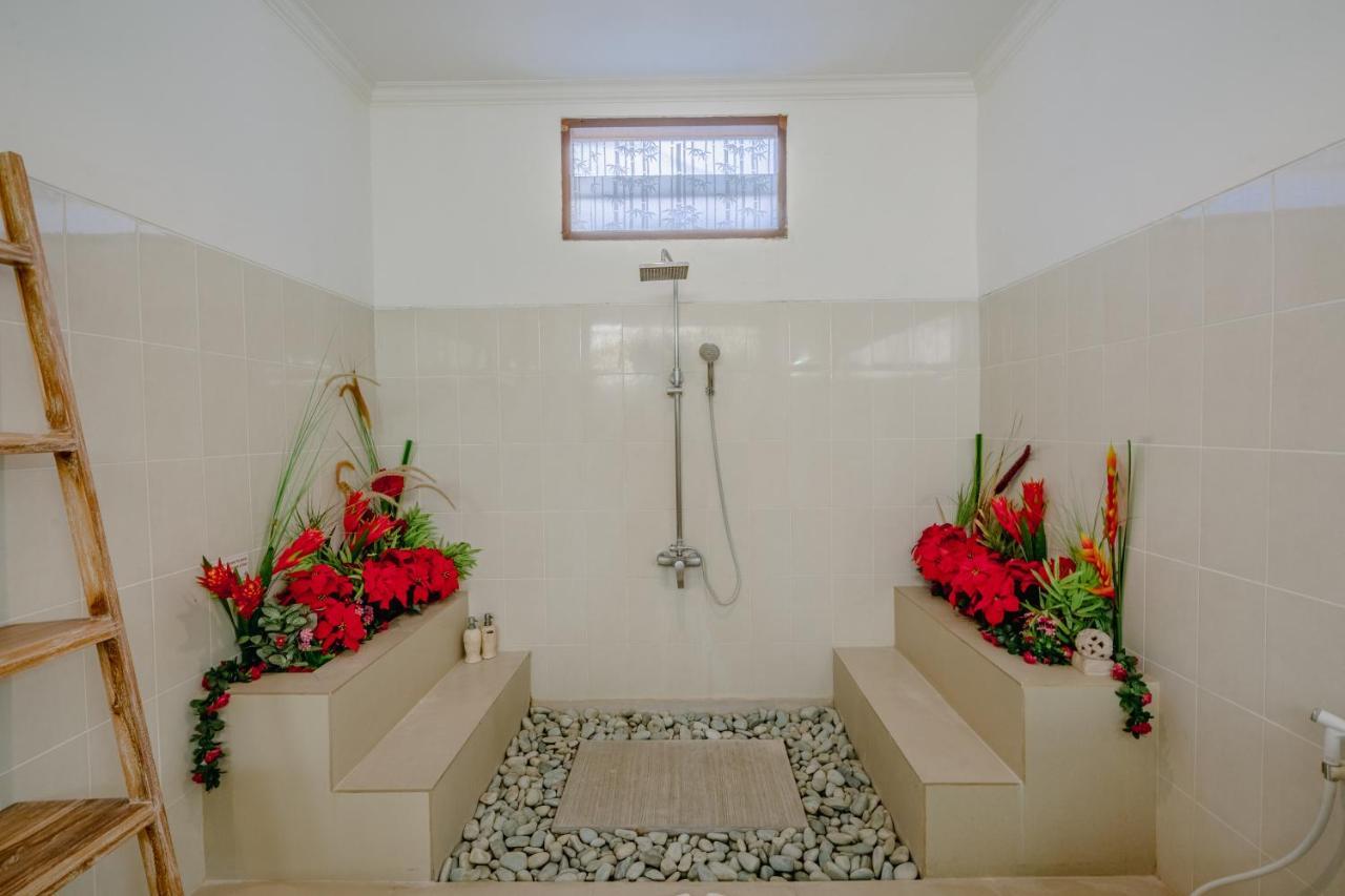 Villa Alleira Seminyak By Best Deals Asia Hospitality Екстериор снимка