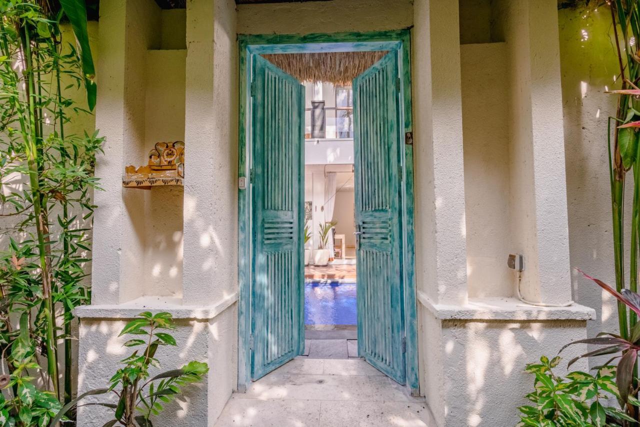Villa Alleira Seminyak By Best Deals Asia Hospitality Екстериор снимка