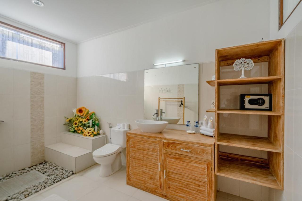 Villa Alleira Seminyak By Best Deals Asia Hospitality Екстериор снимка