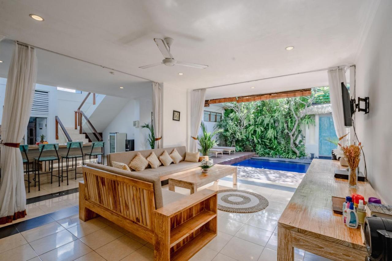 Villa Alleira Seminyak By Best Deals Asia Hospitality Екстериор снимка