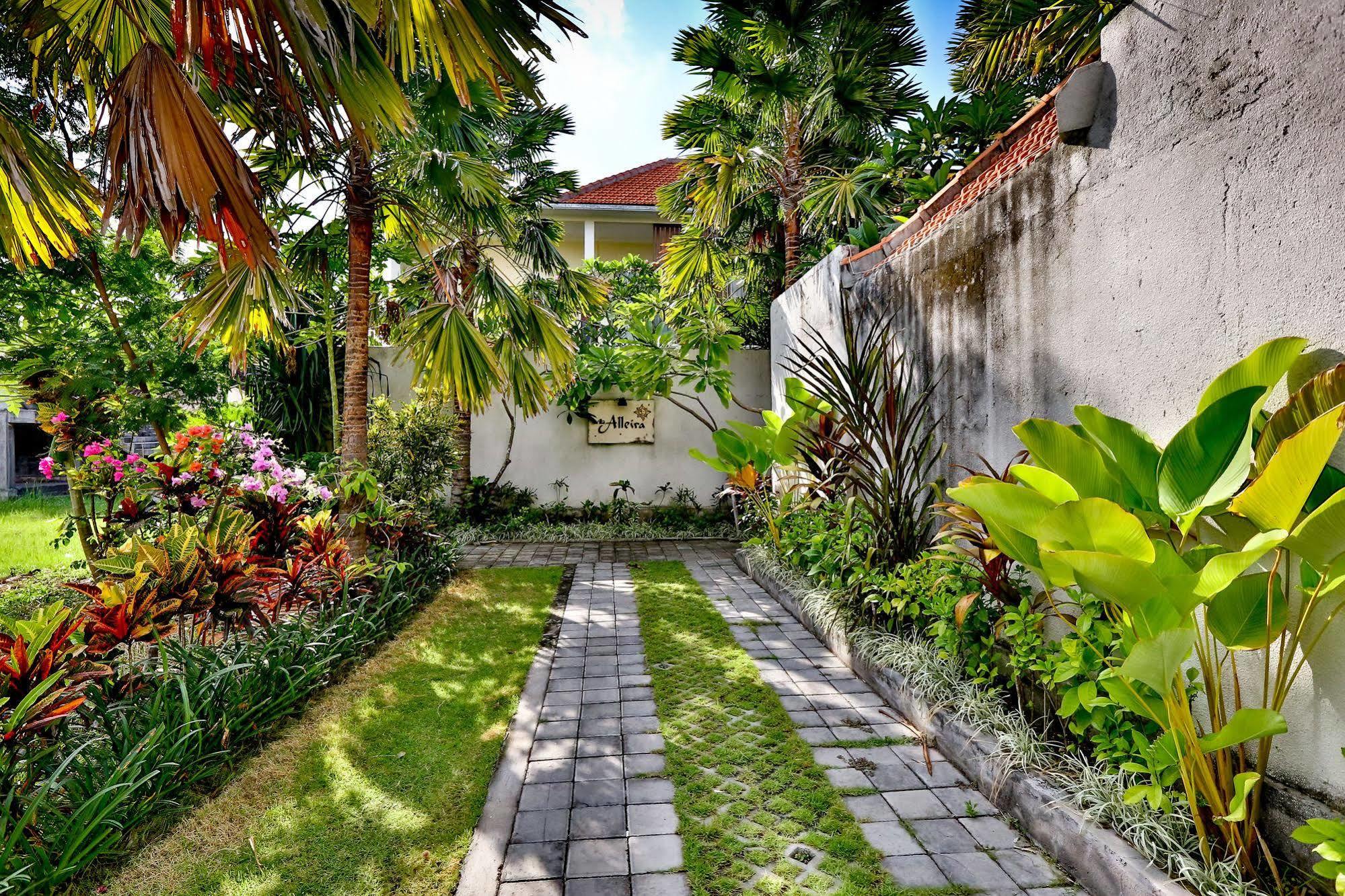 Villa Alleira Seminyak By Best Deals Asia Hospitality Екстериор снимка